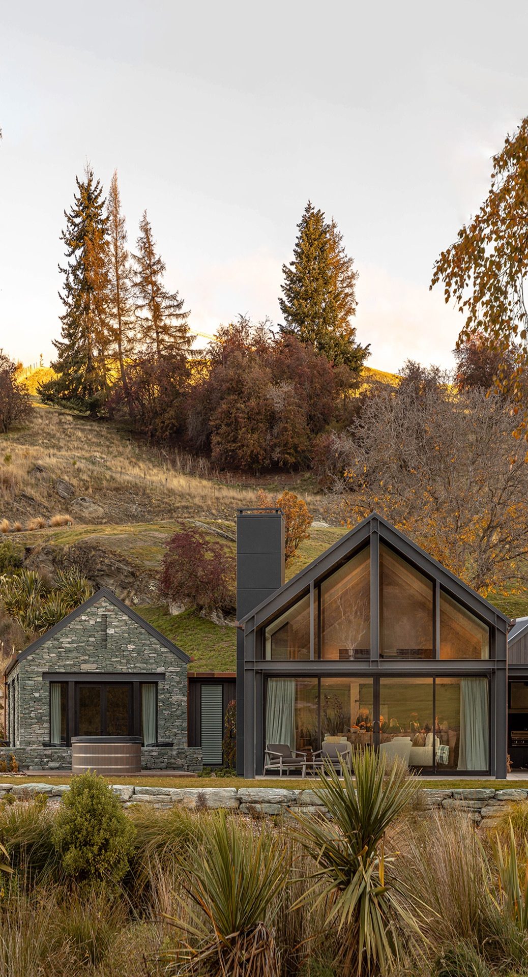 Johnston Architects 003a mobile